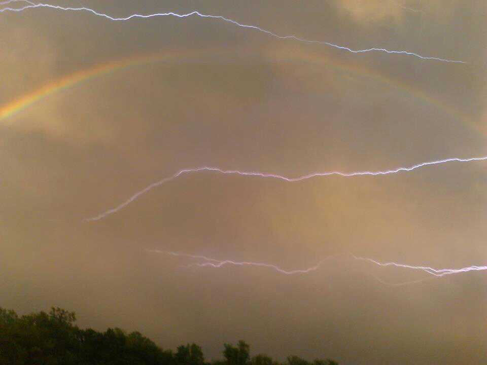 Rainbow and lightning - meme