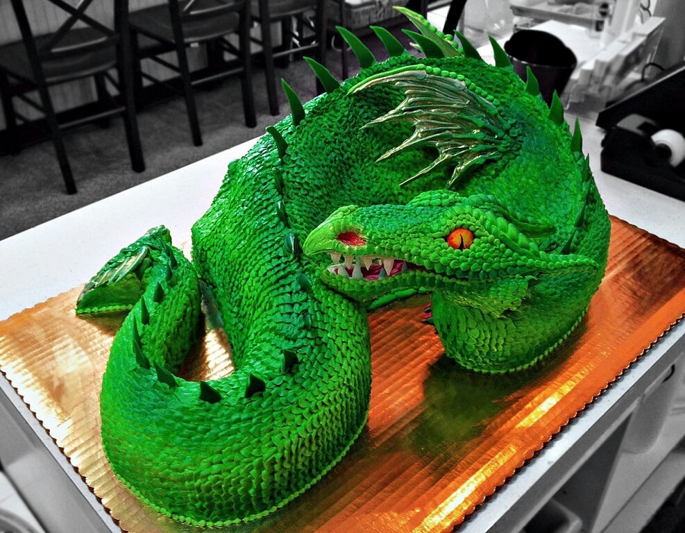 Dragon cake - meme