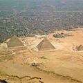 how is the city close to the pyramids