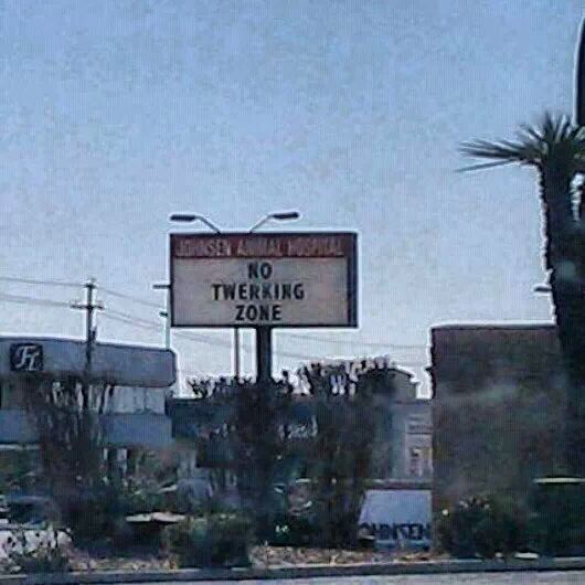 no tweaking zone in El Paso - meme