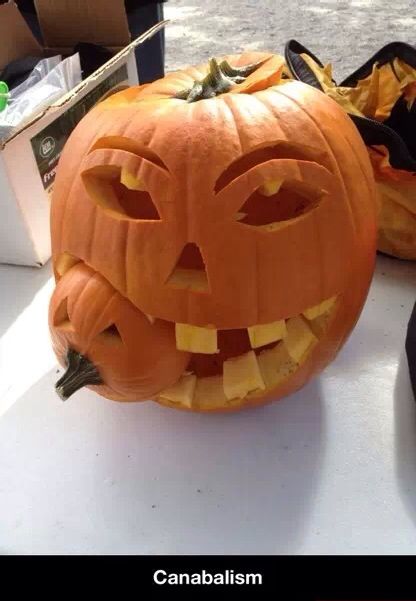 Underwater pumpkin carving - meme