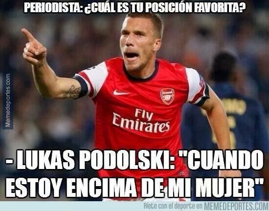 Lukas Podolski es un loquillo - meme