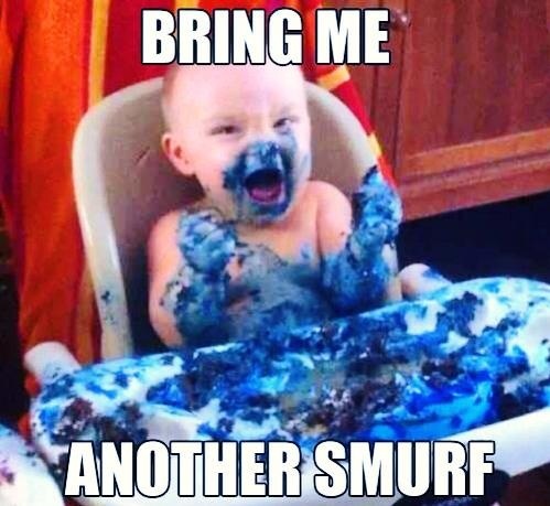 baby likes smurf - meme