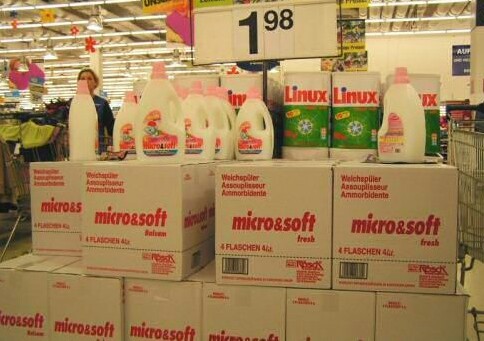 Microsoft et Linux au supermarché. - meme