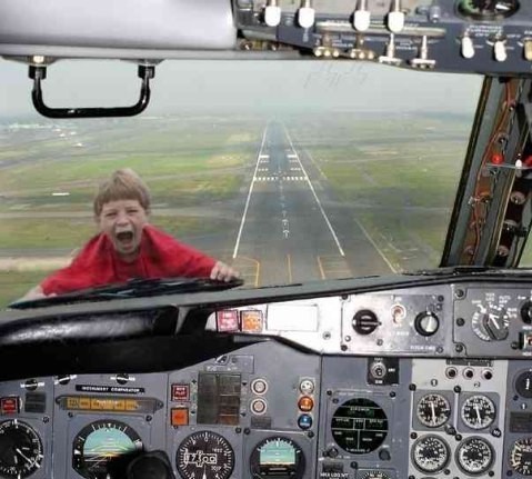 Kid on plane - meme