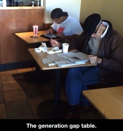 les 2 génération a la même table lol - meme