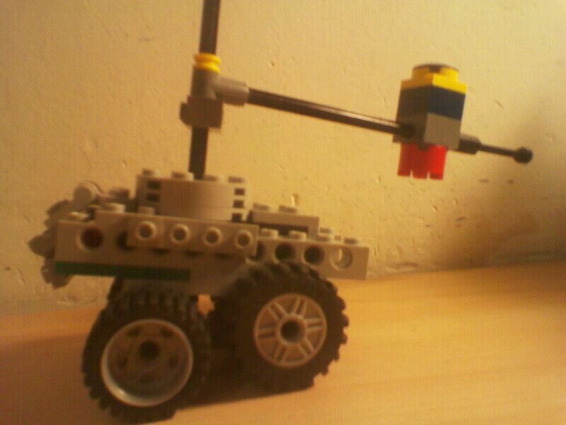 costruire un carro armato con le lego... - meme